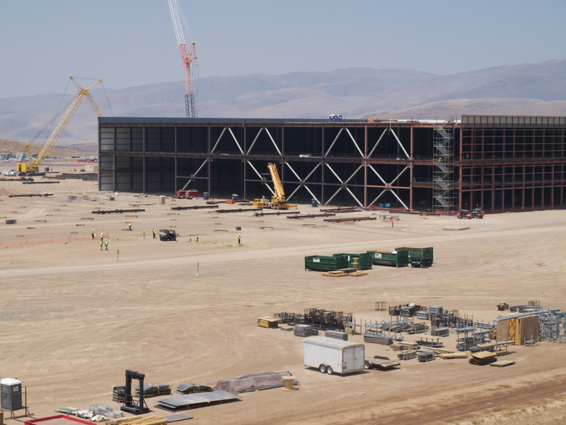 Photo for scale. That is not a small crane next to all of it. X-bracing will be painted red. It’s for earthquake resistance. Photo credit: Michael Ballaban/Jalopnik